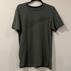 Nike dry fit T-shirt